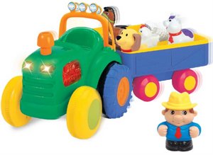 טרקטור חווה דוד משה כולל דמויות דובר עברית - Iam Toys טרקטור חווה דוד משה כולל דמויות דובר עברית - Iam Toys