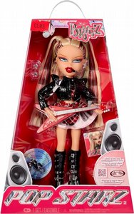 בובת אופנה קלואי מסדרת Bratz Pop Starz עם אביזרים וצ׳ארם אספני – Bratz Pop Starz Cloe Fashion Doll בובת אופנה קלואי מסדרת Bratz Pop Starz עם אביזרים וצ׳ארם אספני – Bratz Pop Starz Cloe Fashion Doll